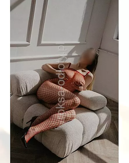 Gorąca Monika