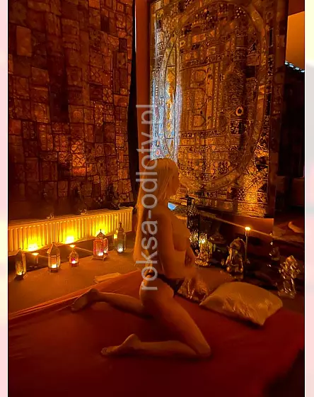 Monica -Blissful Massage